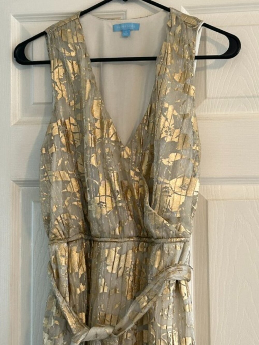 BRAND NEW, Draper James wedding guest dress, Size small, Tea-Length, Tan/Gold